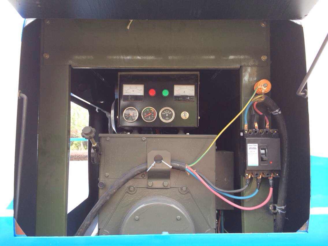 東風153霧炮車發(fā)電機組 東風153霧炮車發(fā)電機組