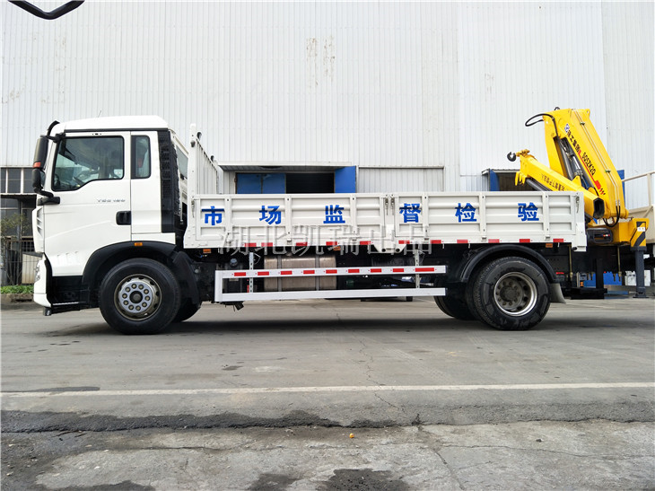 明光計(jì)量所計(jì)量檢衡車(左) 明光計(jì)量所計(jì)量檢衡車(左)