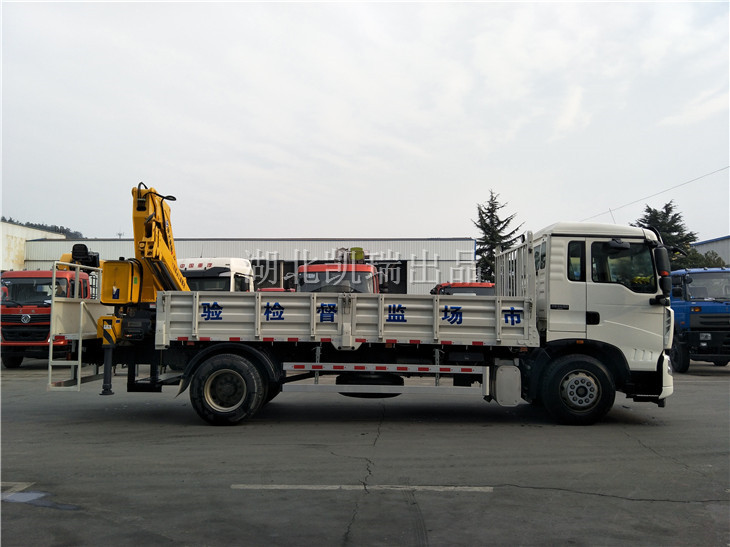 明光計(jì)量所計(jì)量檢衡車(右) 明光計(jì)量所計(jì)量檢衡車(右)