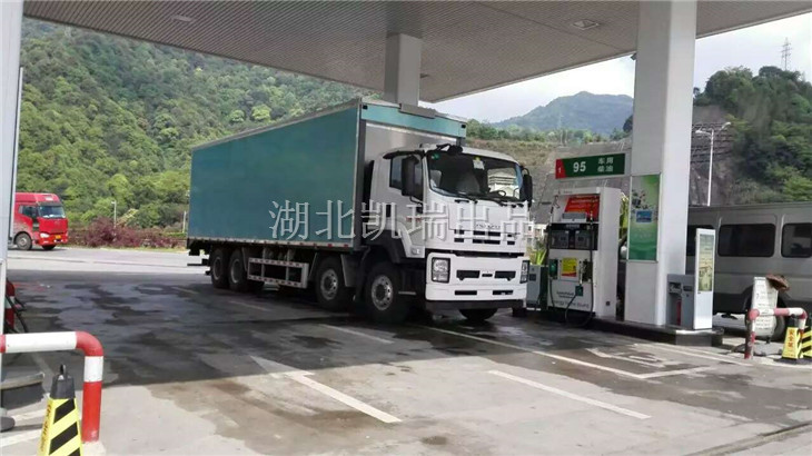 ����վ���͜ʂ�l�\���͑����ڵ�